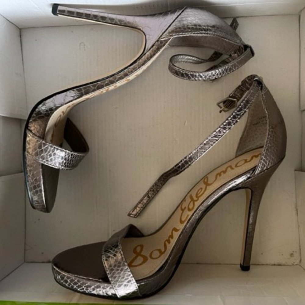 Sam Edelman, 7 1/2, Silver/Pewter SNKPRT